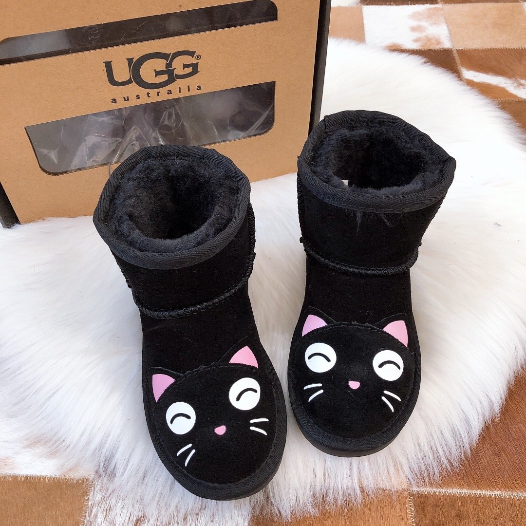 מגפי UGG ילדים דמויות