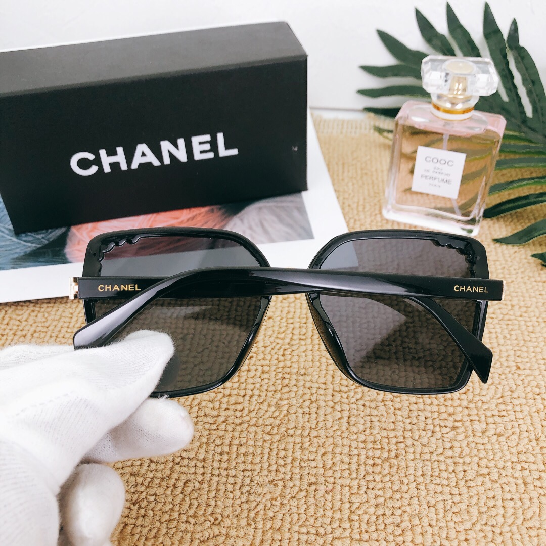 משקפי שמש שאנל CHANEL
