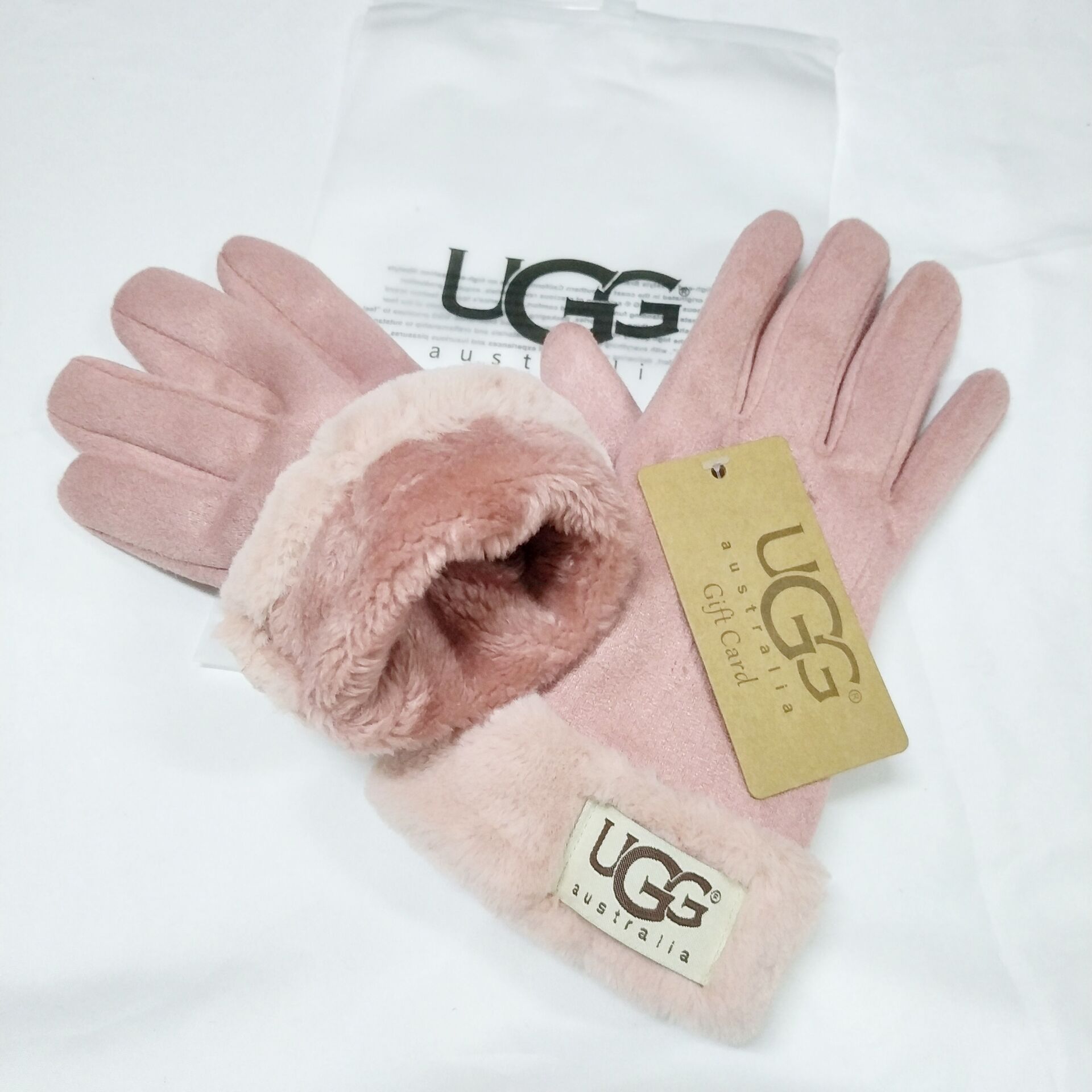 כפפות UGG מושלמות
